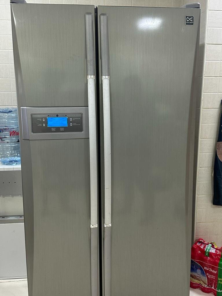 this site by site refrigerator problem was the fridge fan was not working